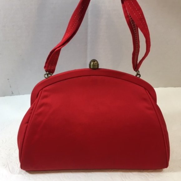 Vtg Stylemark Red Fabric Evening Gold Tone Fancy Clasp Clutch Purse 8.5"X6" - Picture 2 of 14